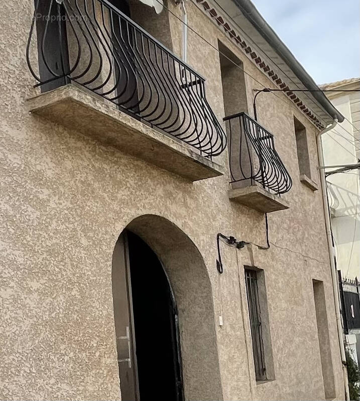 Maison à BESSAN