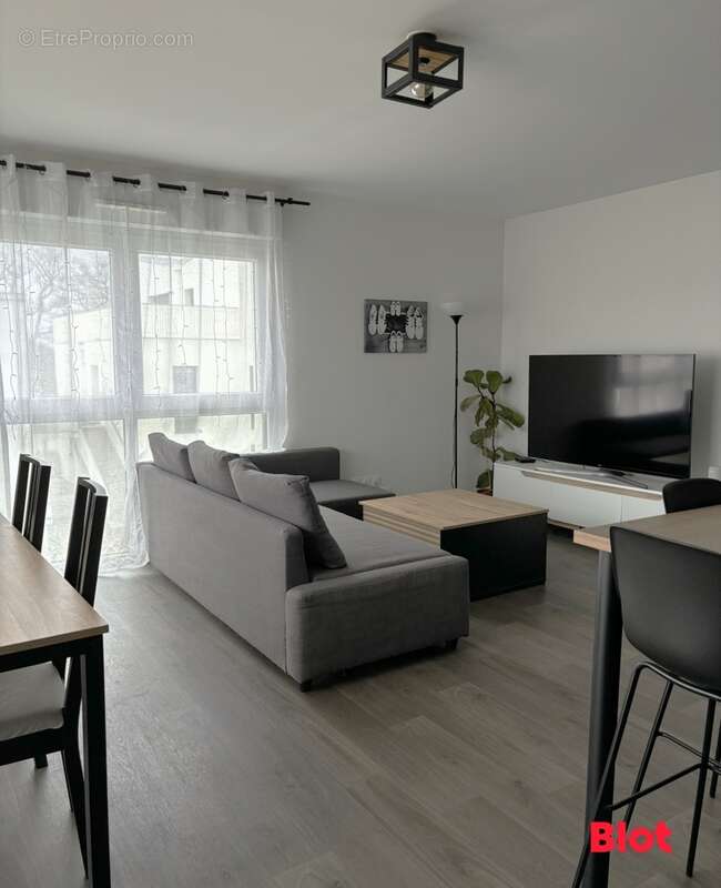 Appartement à MONTGERMONT