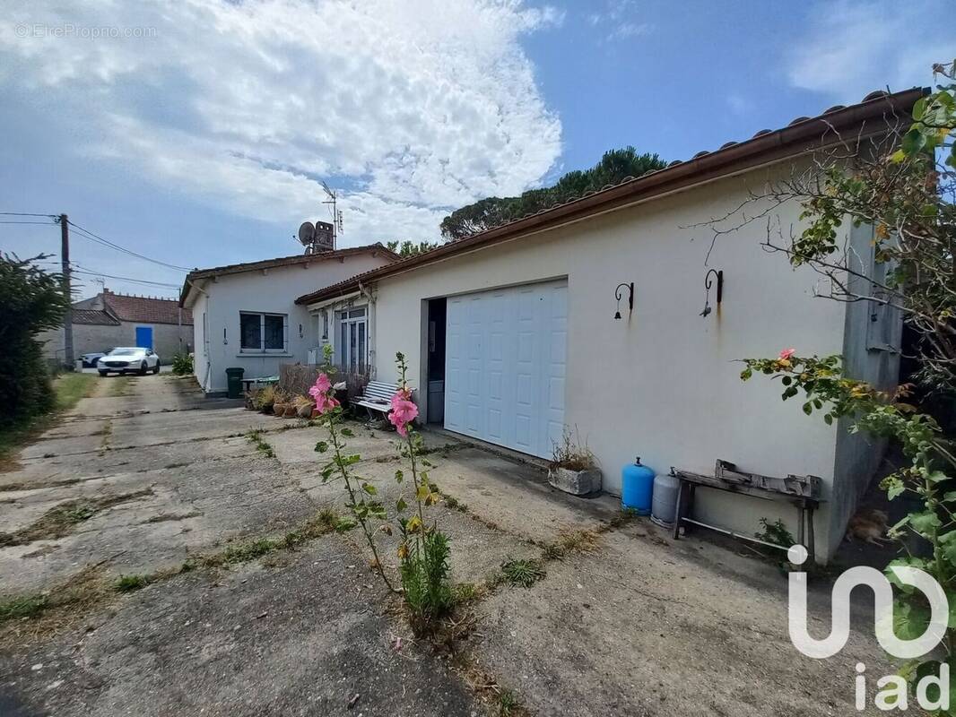 Photo 1 - Maison à LE CHATEAU-D&#039;OLERON