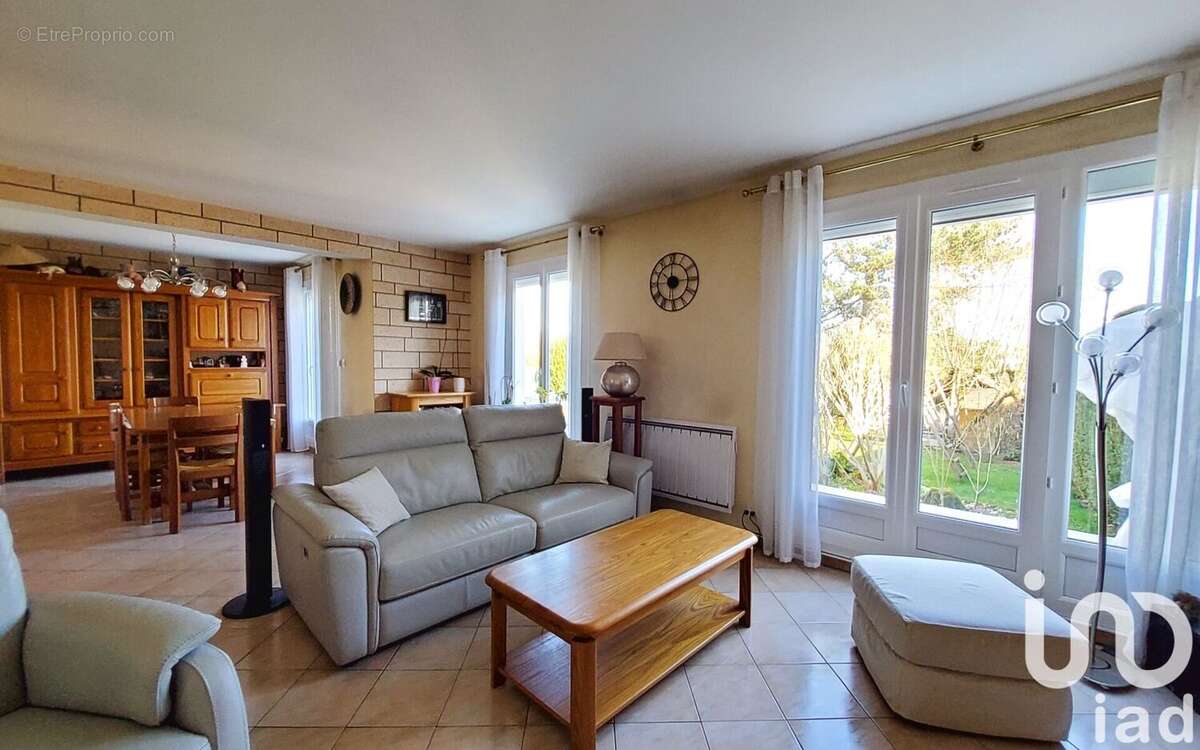 Photo 6 - Maison à ELANCOURT