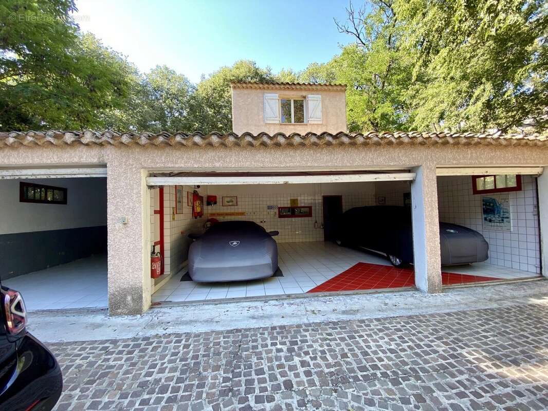 Maison à AIX-EN-PROVENCE