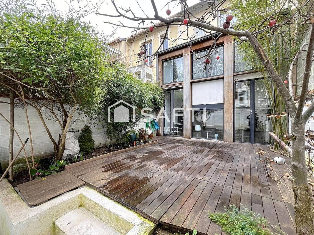 Photo 1 - Maison à COURBEVOIE