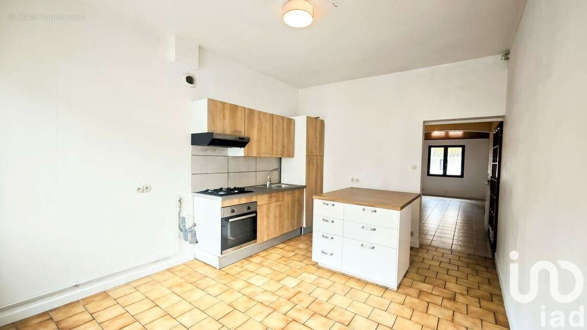 Photo 3 - Maison à CHATELLERAULT