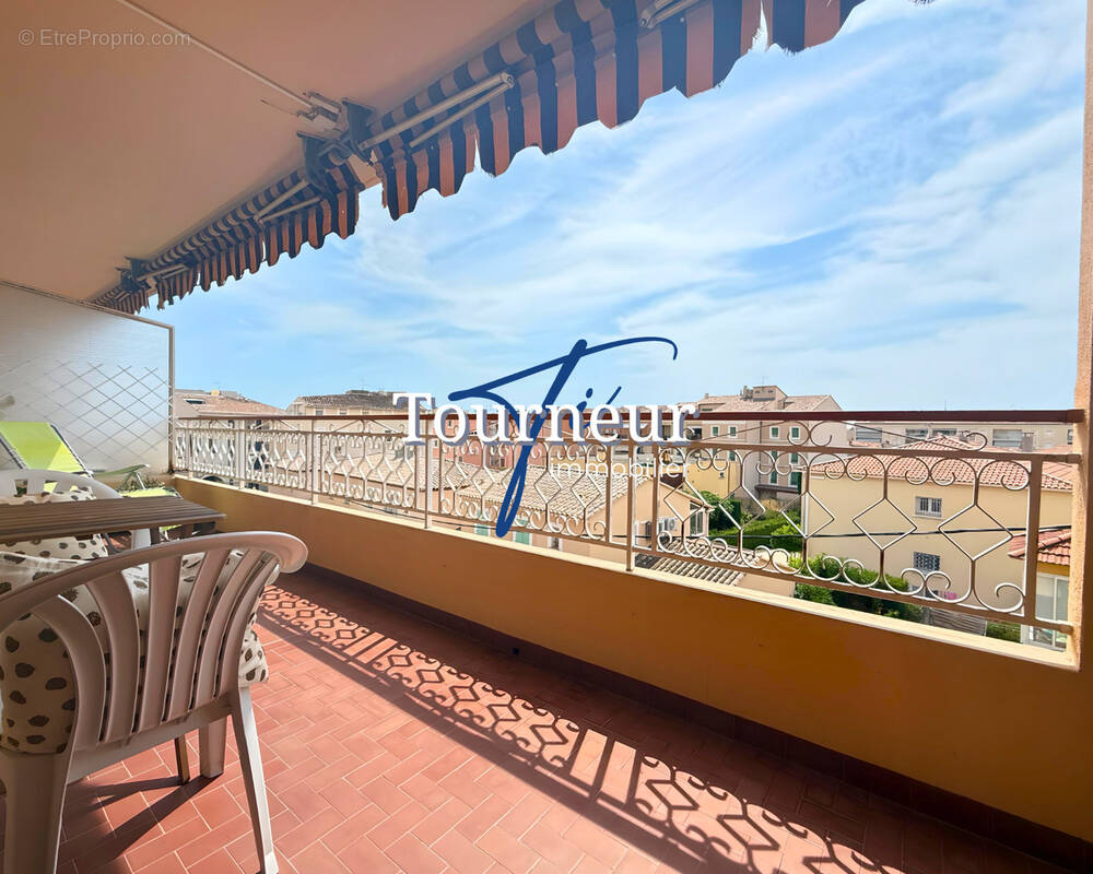 Appartement à SANARY-SUR-MER
