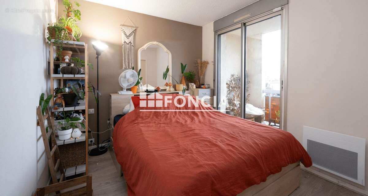 Appartement à TOURNON-SUR-RHONE