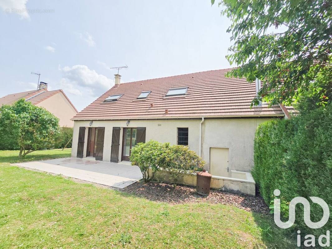 Photo 1 - Maison à ROMENY-SUR-MARNE
