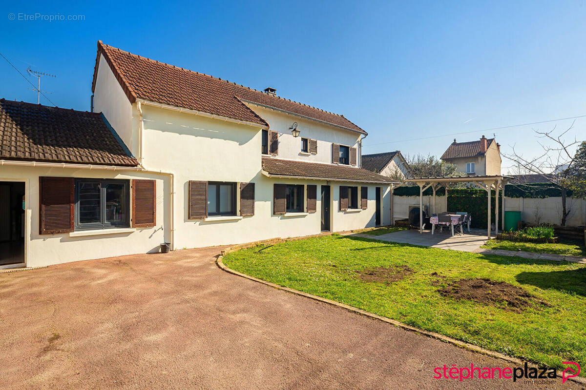 Maison à BEZONS