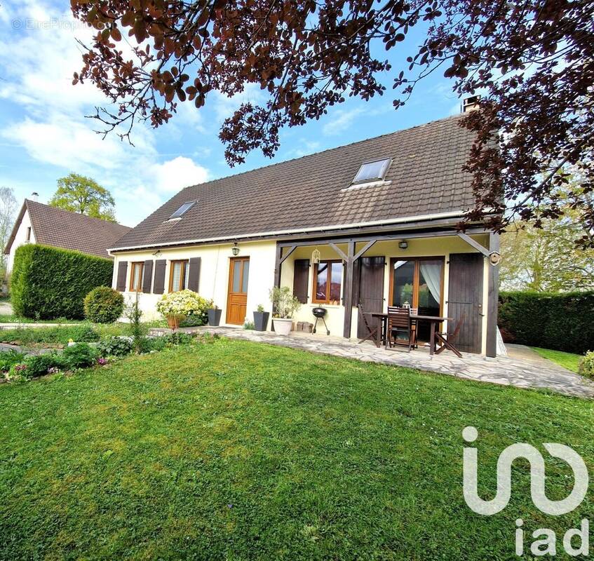 Photo 1 - Maison à OZOIR-LA-FERRIERE