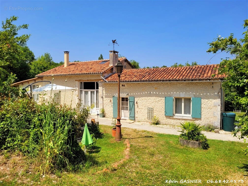 Maison à VERTEILLAC