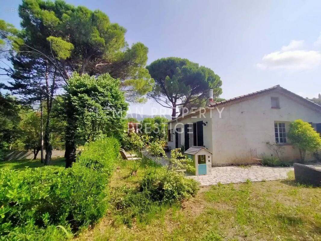 Maison à PEYMEINADE
