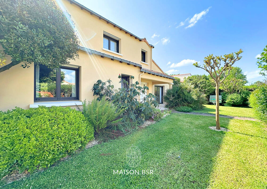 Maison à VERTOU
