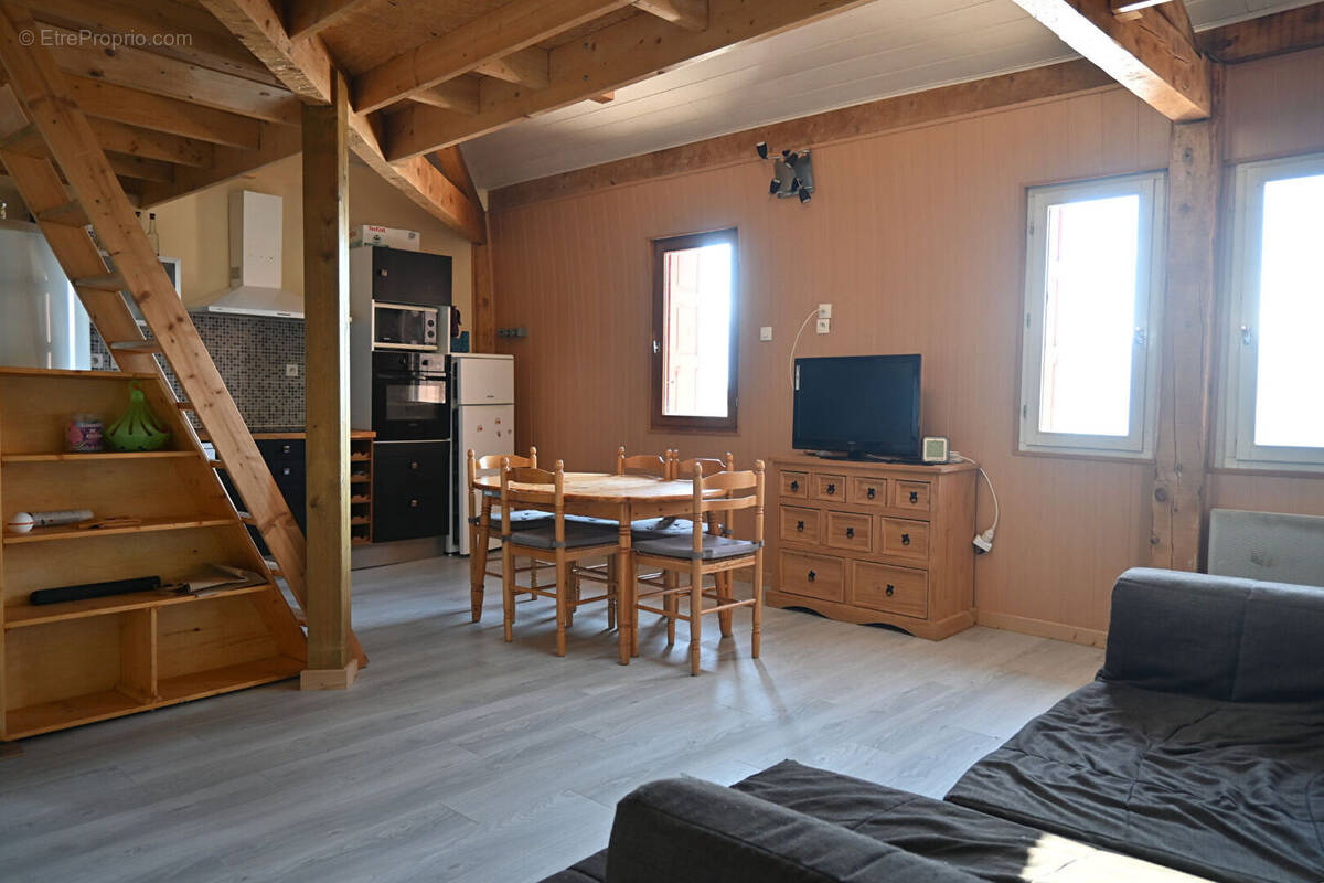 Appartement à FONT-ROMEU-ODEILLO-VIA
