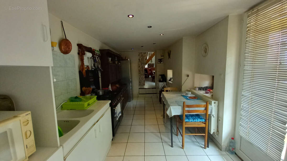 Appartement à ETREAUPONT