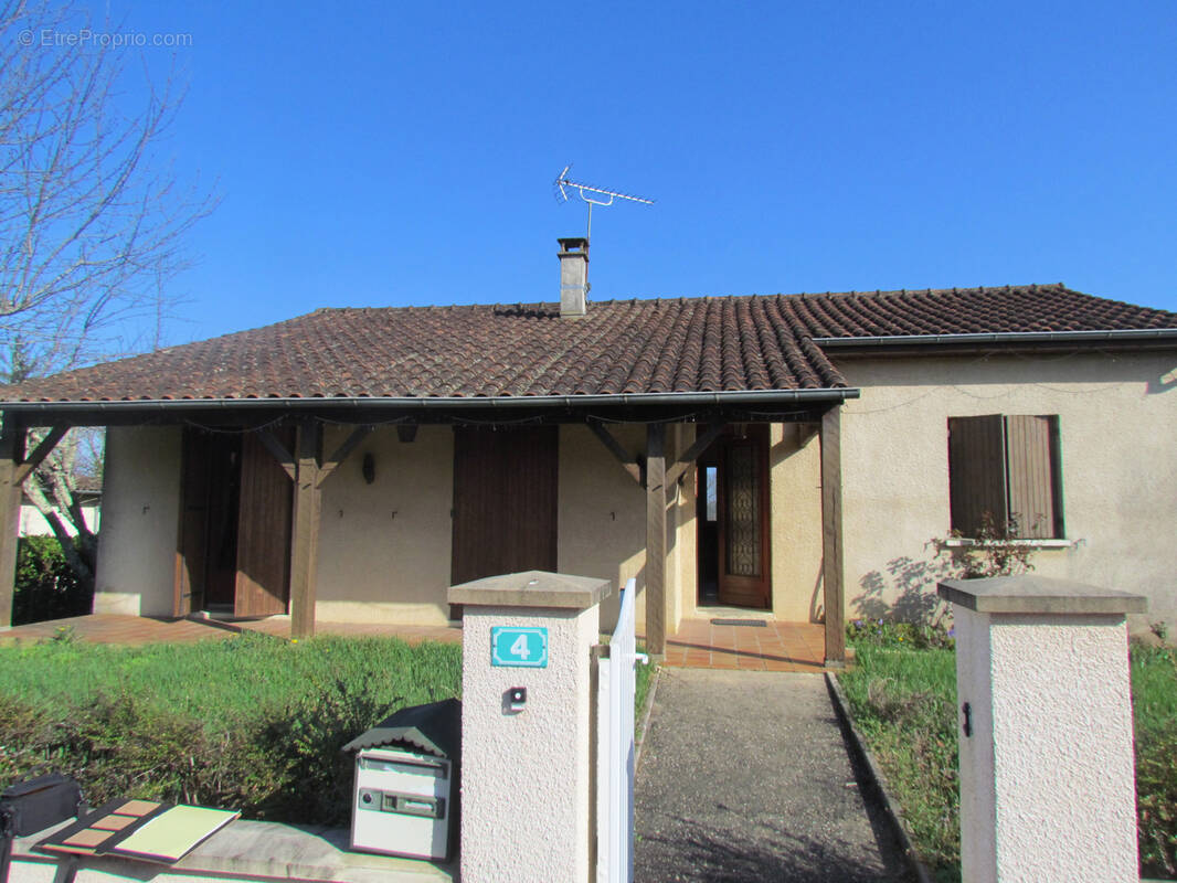 Maison à BASSILLAC