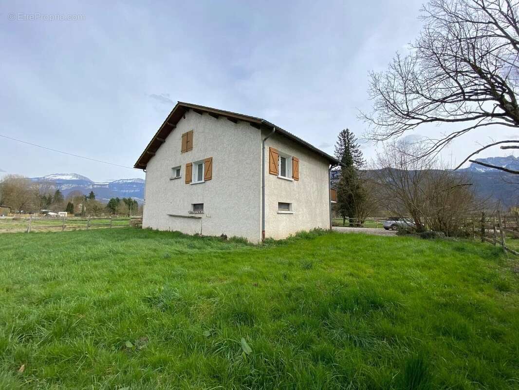 Maison à MOIRANS