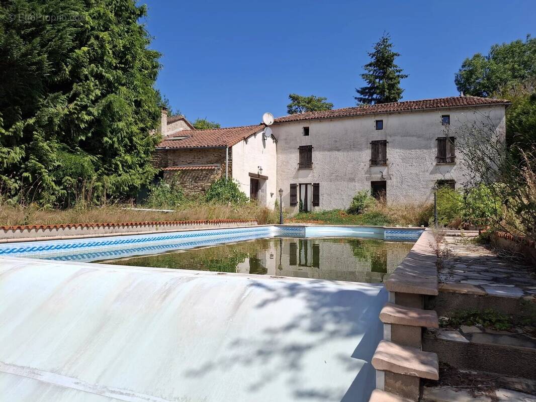 Maison à SAINT-SORNIN-LA-MARCHE