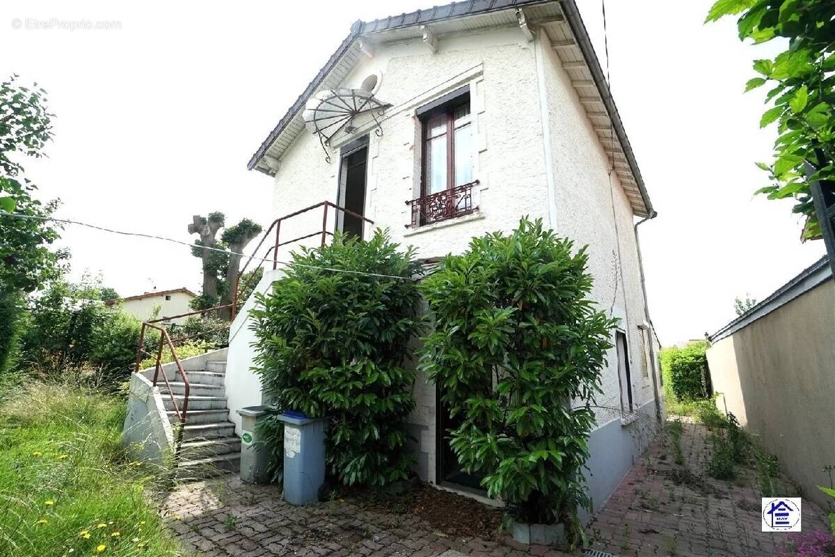 Maison à AULNAY-SOUS-BOIS