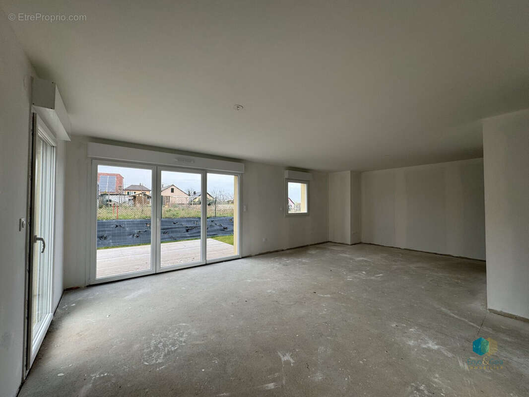 Pièce de vie - Appartement à EPFIG