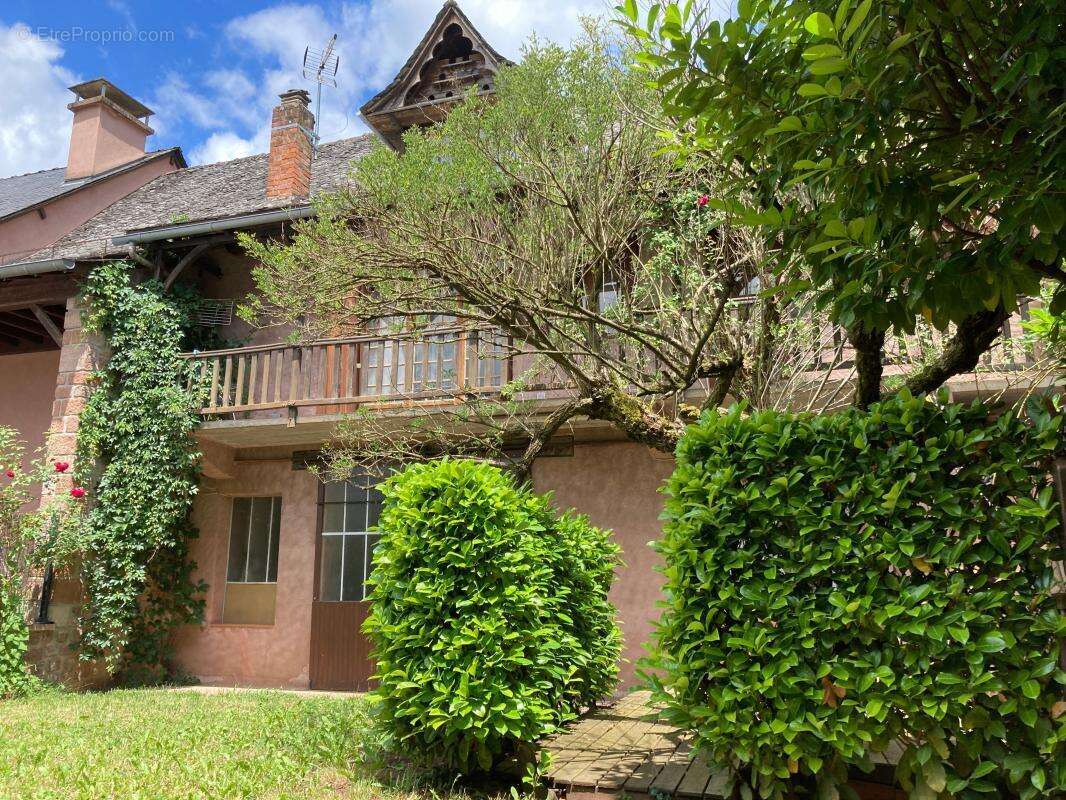 Maison à CONQUES
