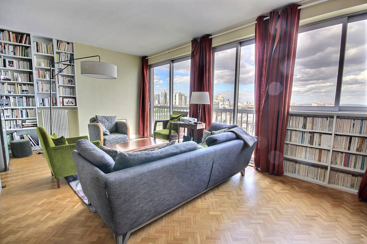 Appartement à PARIS-19E