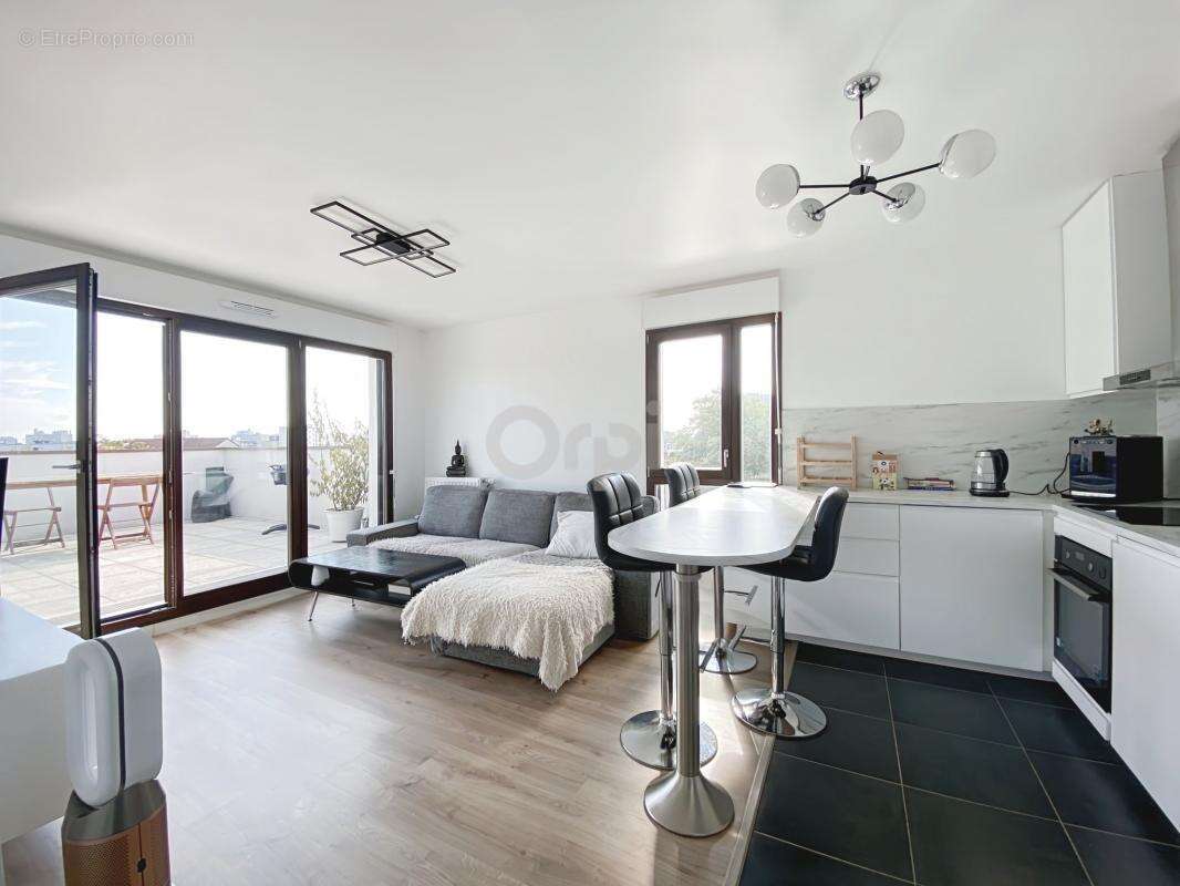 Appartement à ROMAINVILLE