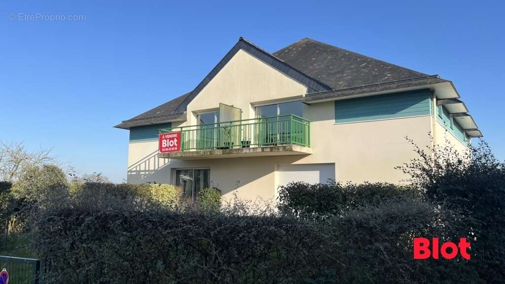 Appartement à LIFFRE