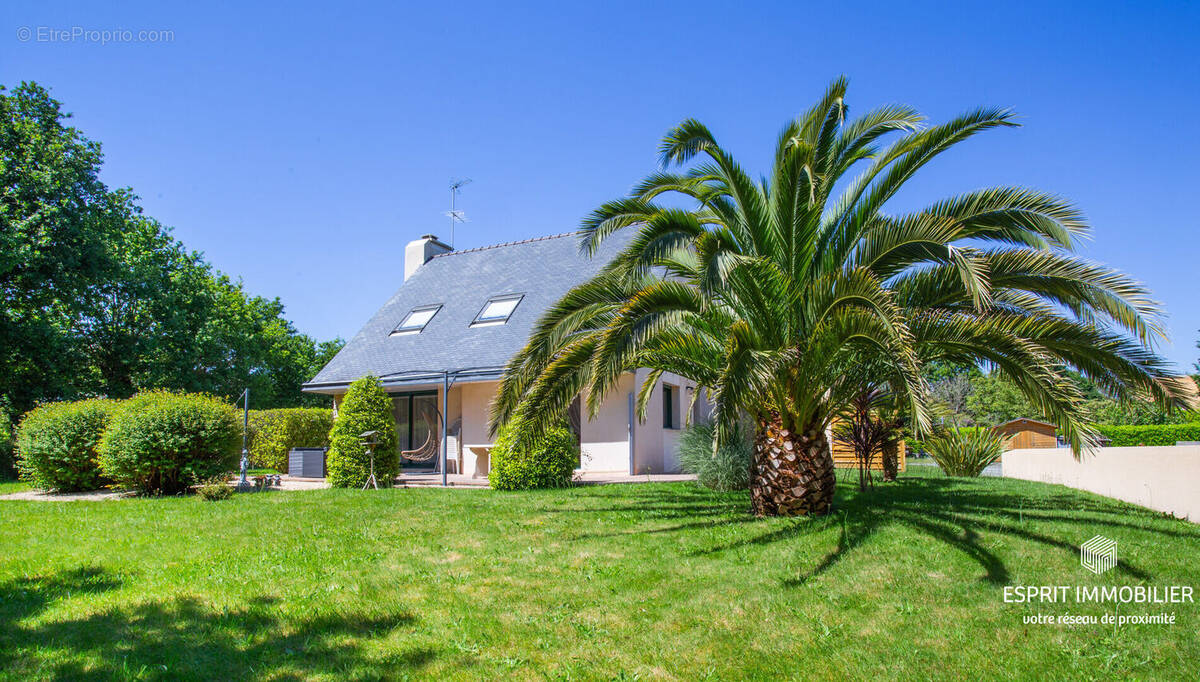 Maison à RIEC-SUR-BELON