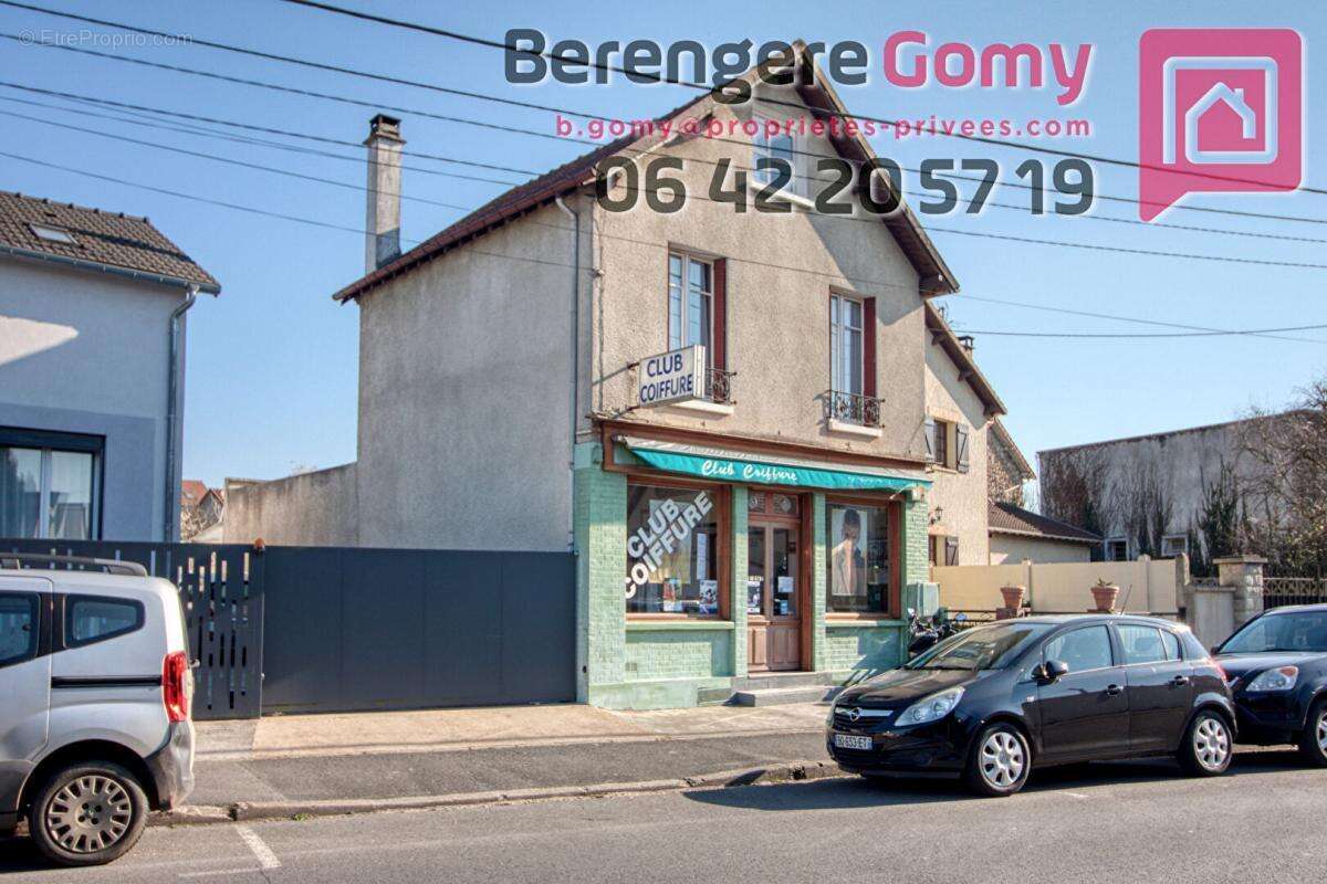 Maison à BEAUCHAMP