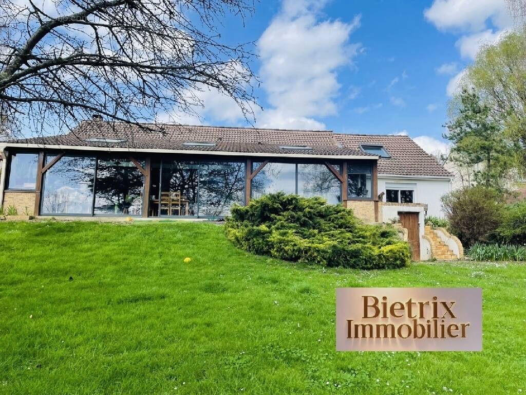Maison à CHAMPAGNE-SUR-OISE