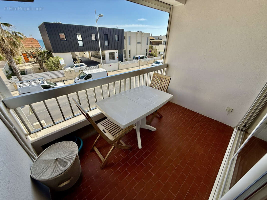 Appartement à MAUGUIO