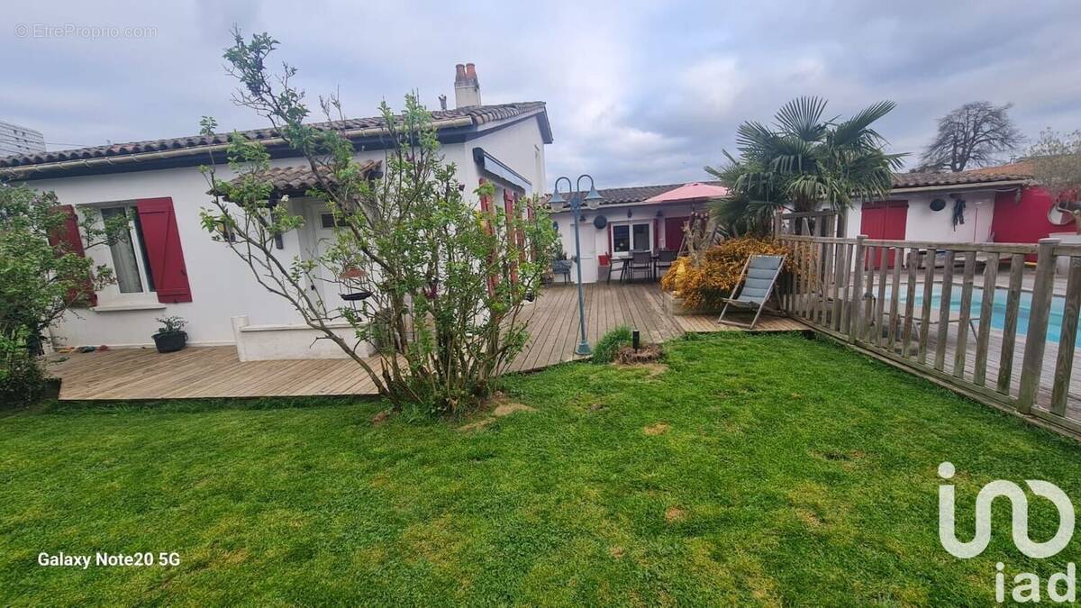 Photo 1 - Maison à LORMONT