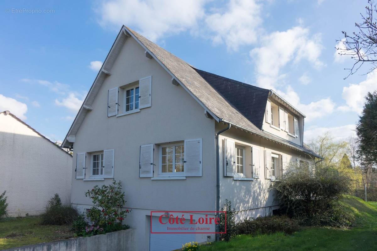 Maison à CHECY
