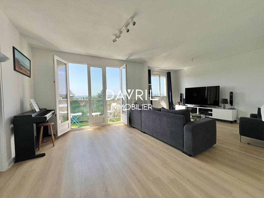 Appartement à CONFLANS-SAINTE-HONORINE