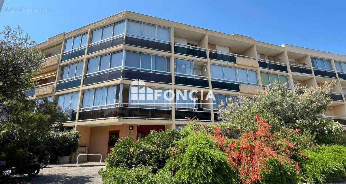 Appartement à BORMES-LES-MIMOSAS