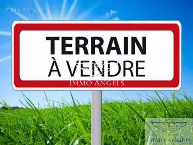Terrain à GABIAN