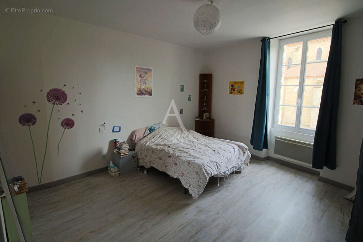 Maison à PRAYSSAC