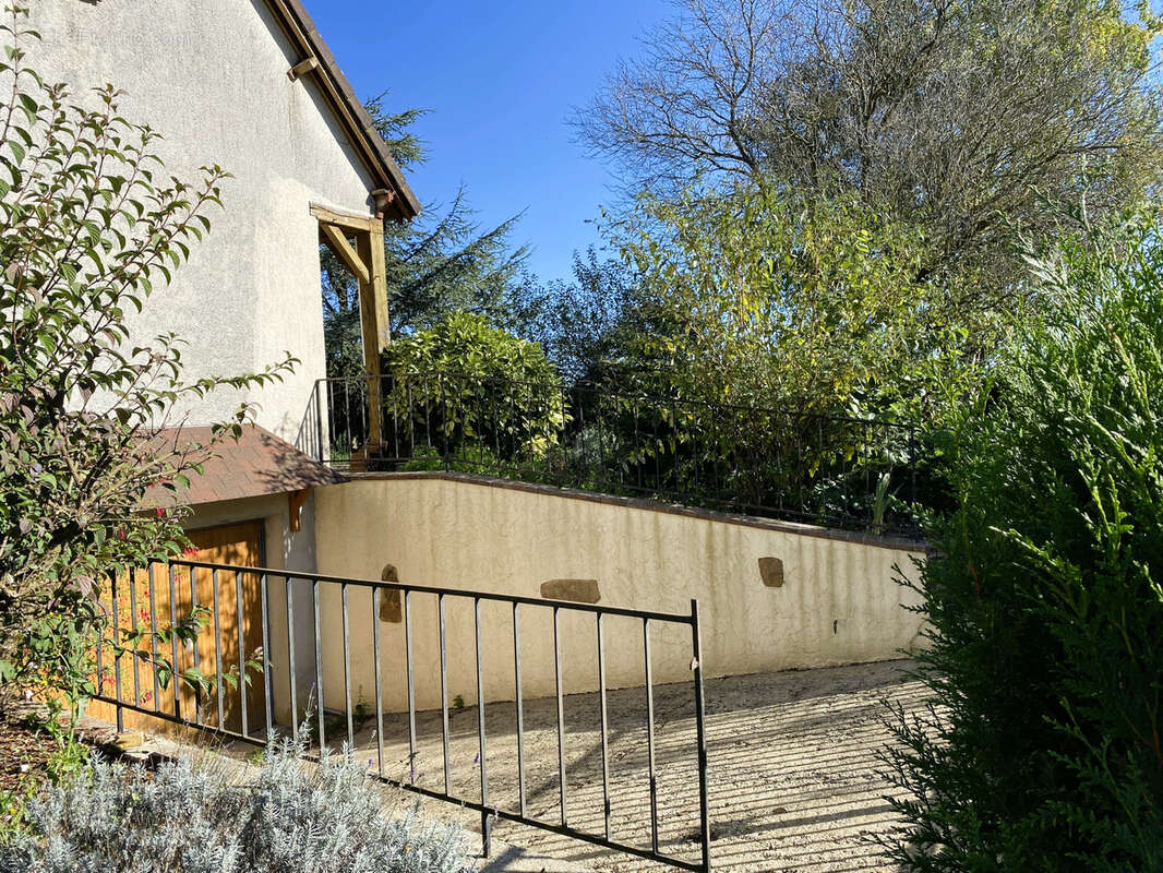 Maison à COURTENAY