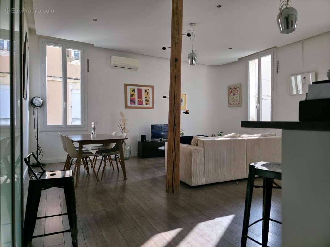 Appartement à NIMES