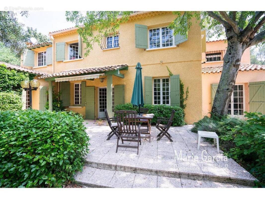 Photo 1 - Maison à NIMES