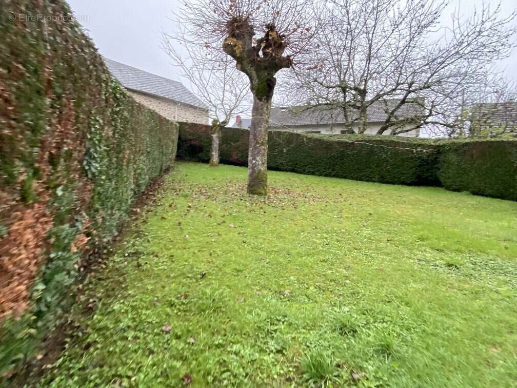 Maison à CHAMBERET