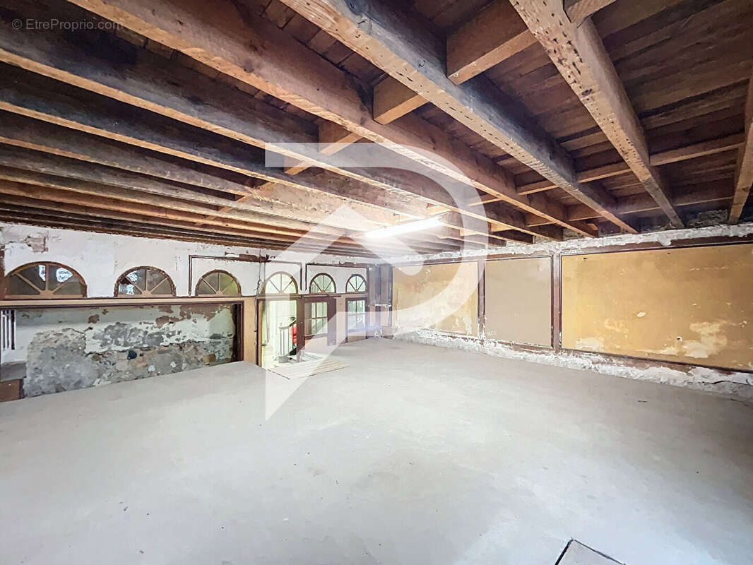 Appartement à SAINT-MARTORY