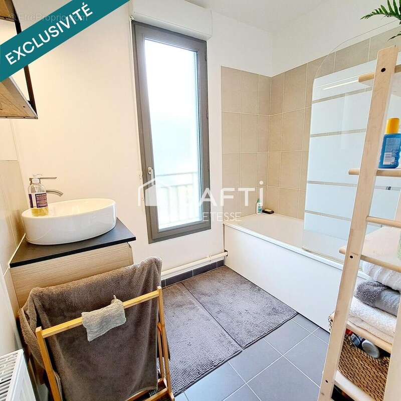 Photo 9 - Appartement à BESSANCOURT