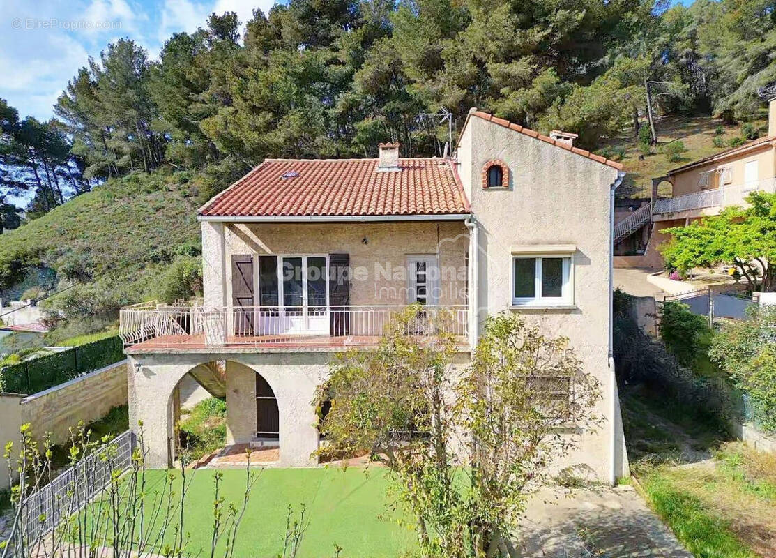 Maison à LE ROVE