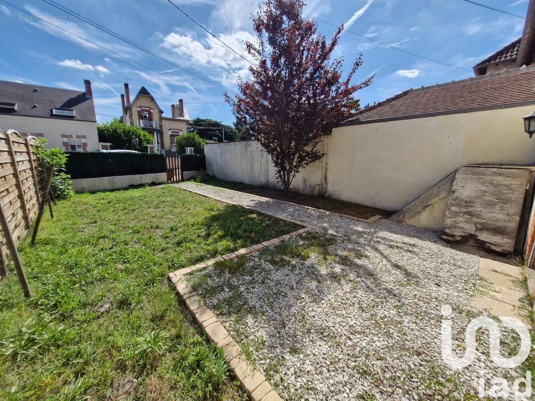 Photo 1 - Maison à SULLY-SUR-LOIRE
