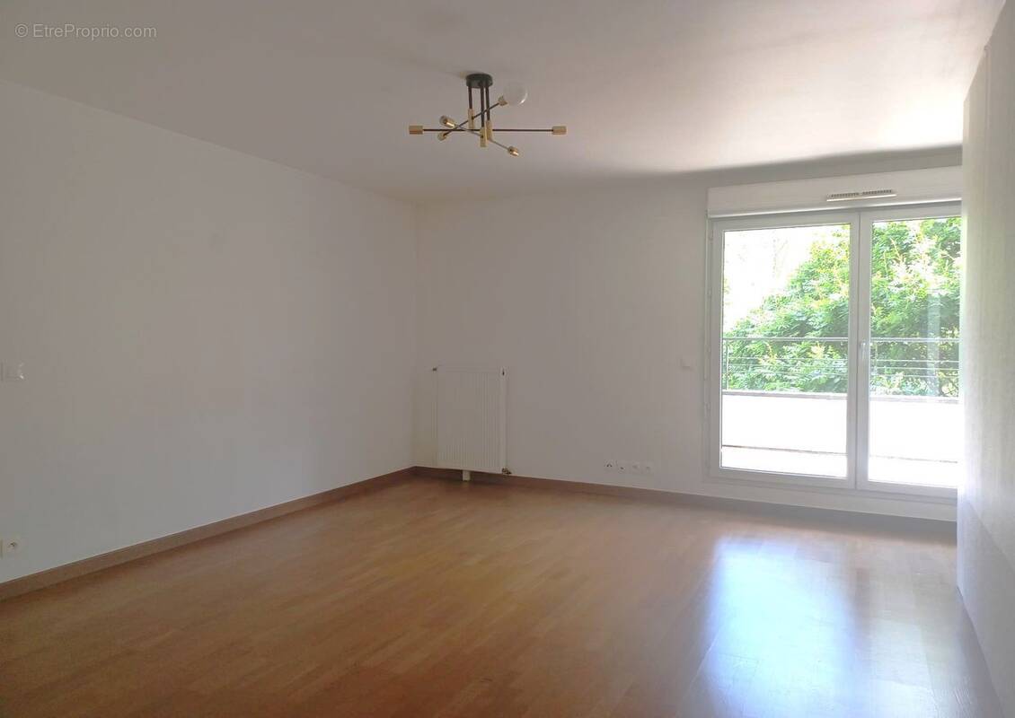 Appartement à VILLENEUVE-LE-ROI