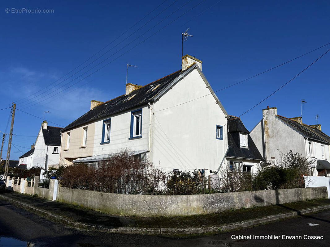 Maison à GUILVINEC