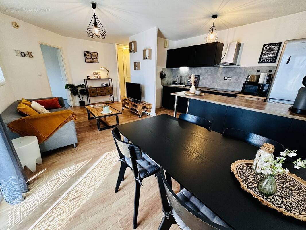Appartement à COLOMIERS