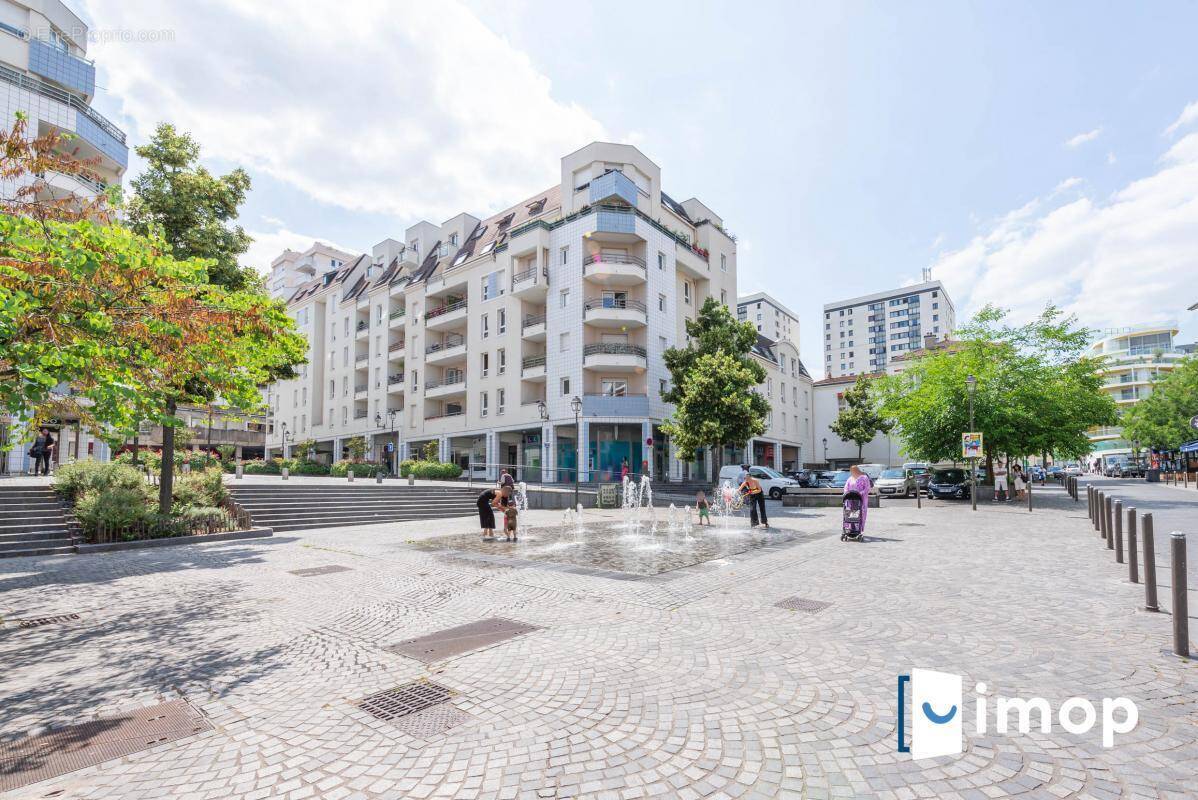 Appartement à SURESNES