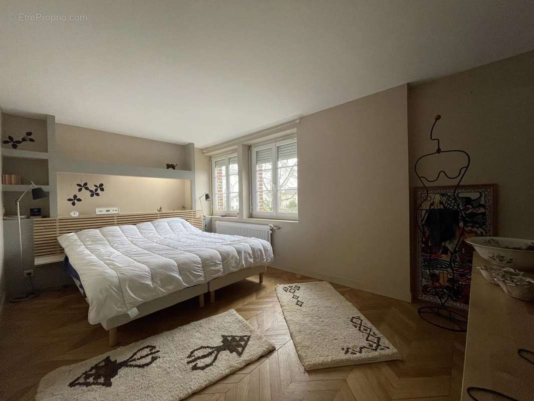Maison à FONTAINE-SIMON