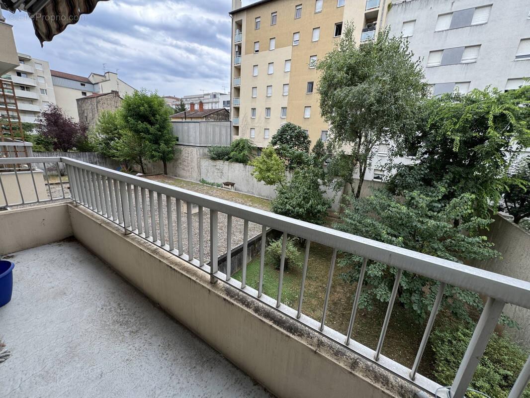 Appartement à LYON-3E